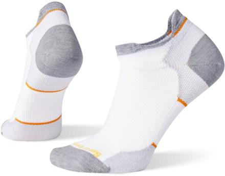 Performance Run Zero Cushion Low Ankle Socks by SMARTWOOL