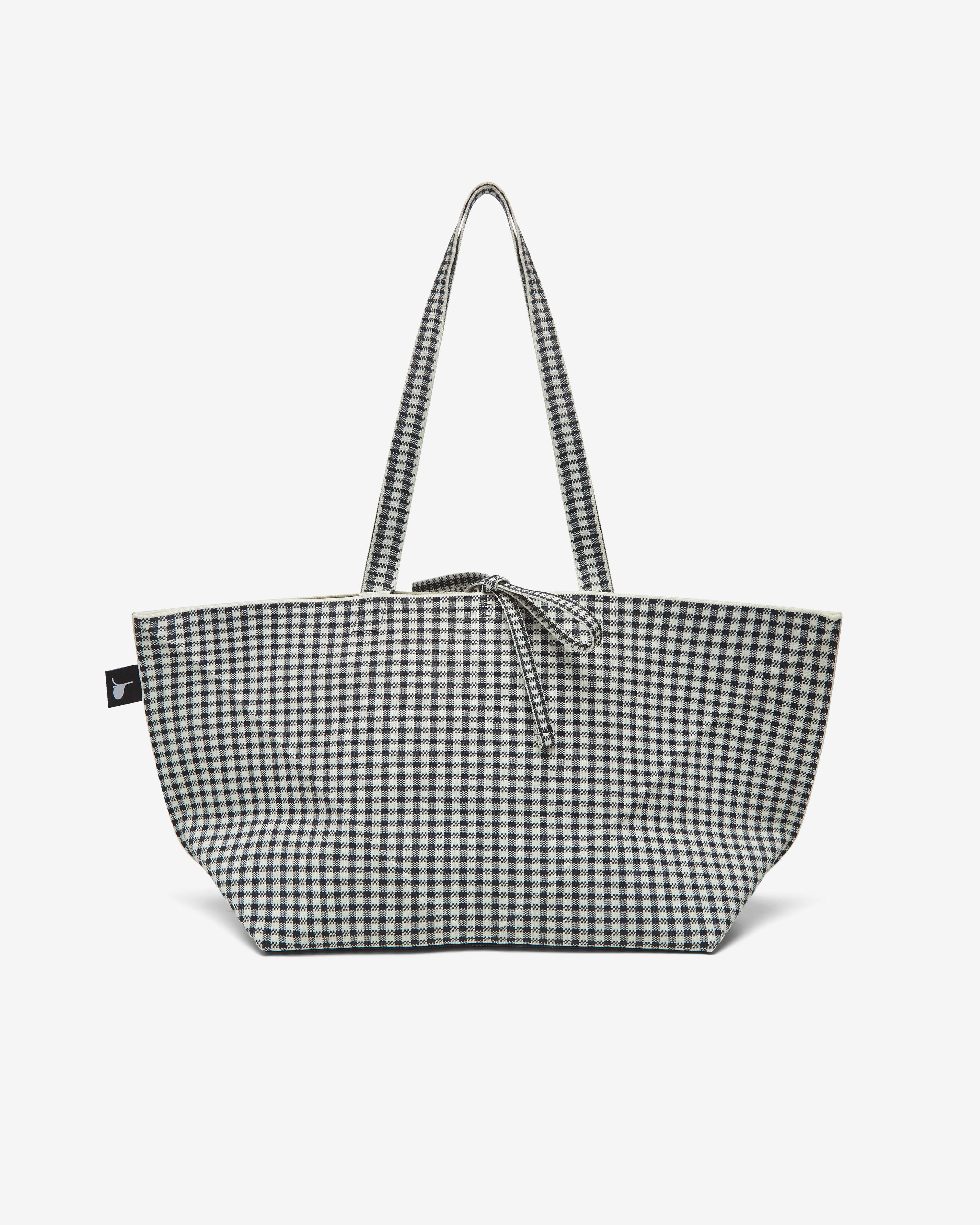 softromaine - Women's Origami Knit Big Tote - (Black/White) by SOFTROMAINE