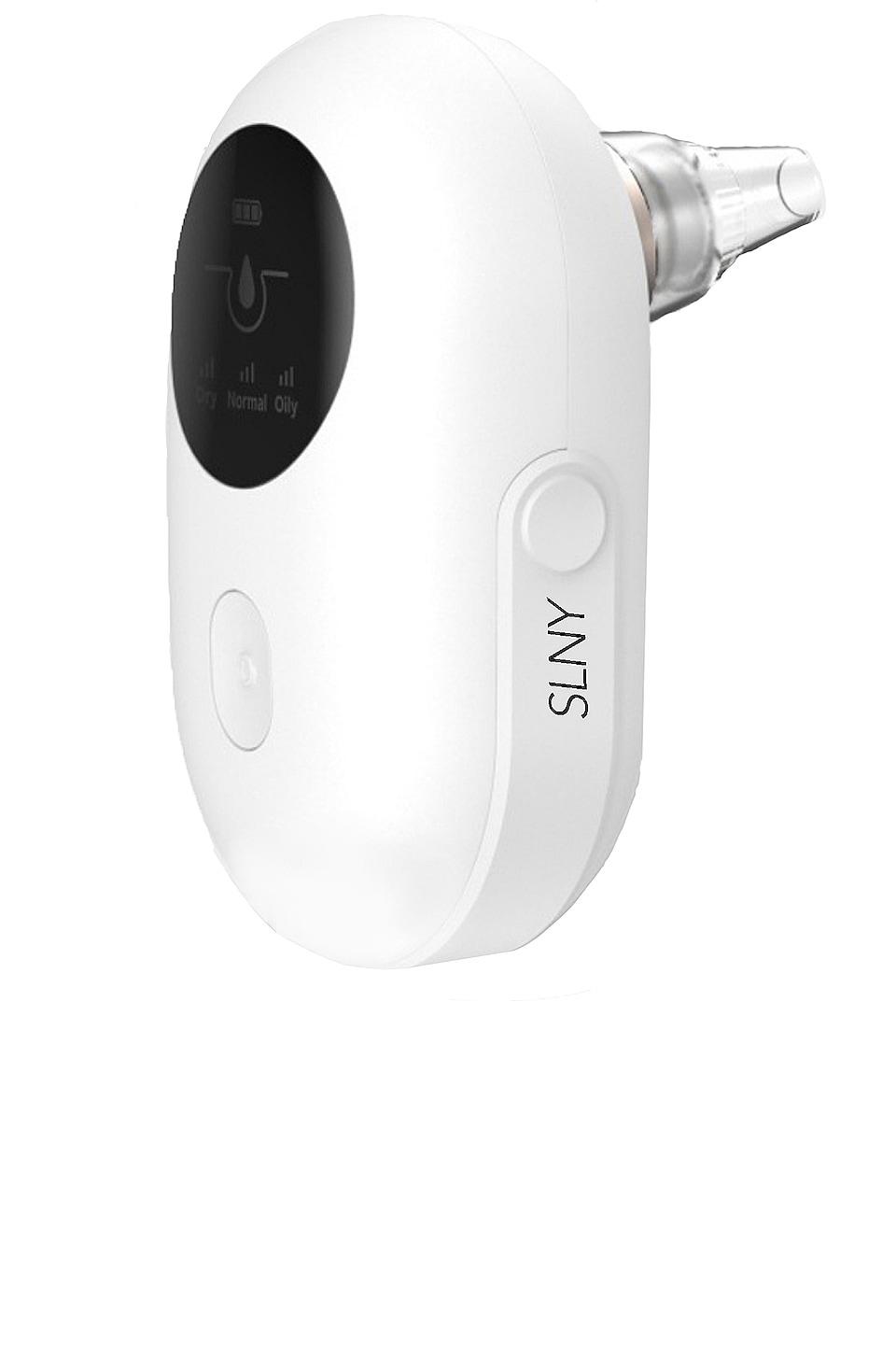 Solaris Laboratories NY Mini Pro Pore Extractor in Beauty by SOLARIS LABORATORIES NY