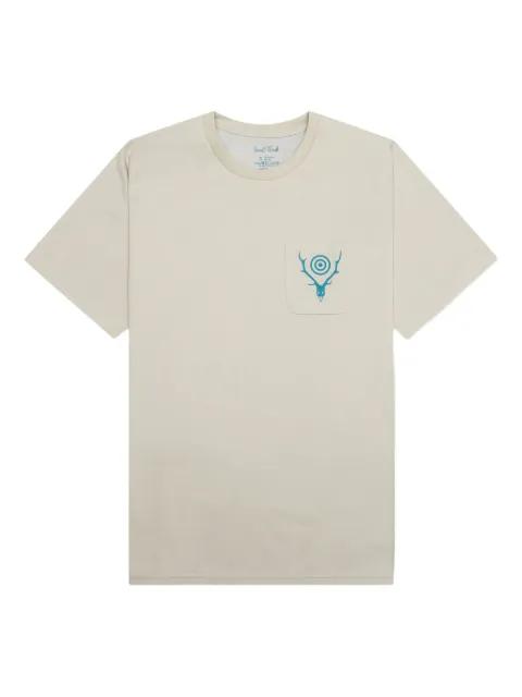 logo-print pocket T-shirt by SOUTH2 WEST8