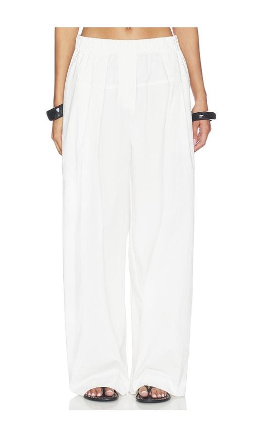 St. Agni Relaxed Pleat Pants in White by ST. AGNI