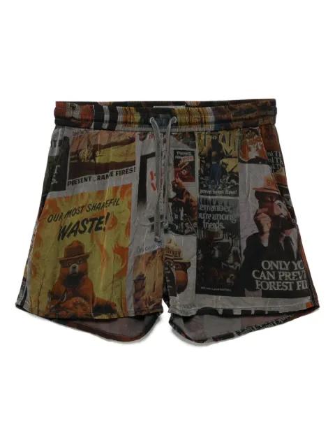 graphic-print shorts by STAIN SHADE