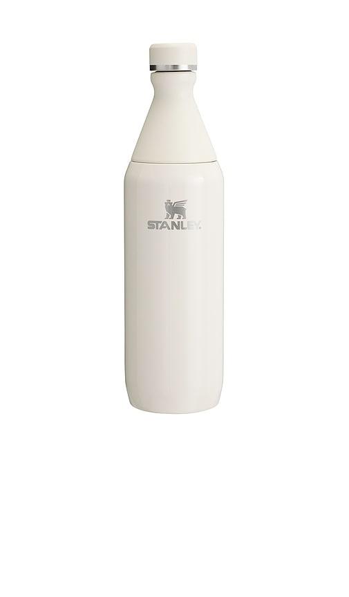STANLEY The All Day Slim Bottle 20 Oz in Cream by STANLEY