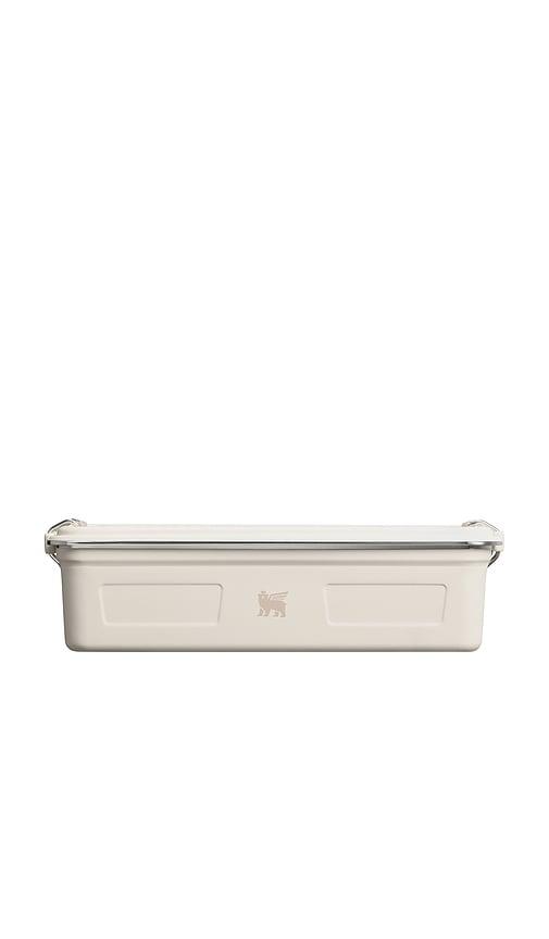 STANLEY The Legendary Useful Box 2.2 Qt in Cream by STANLEY STANLEY The Legendary Useful Box 2.2 Qt in Cream by STANLEY