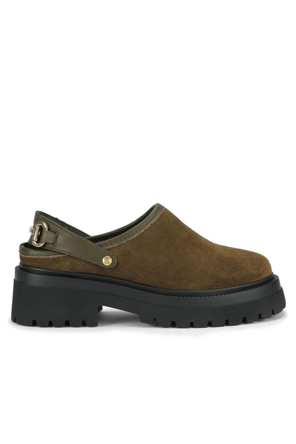 'Erba Dark Green' Suede Flats by STEVE MADDEN