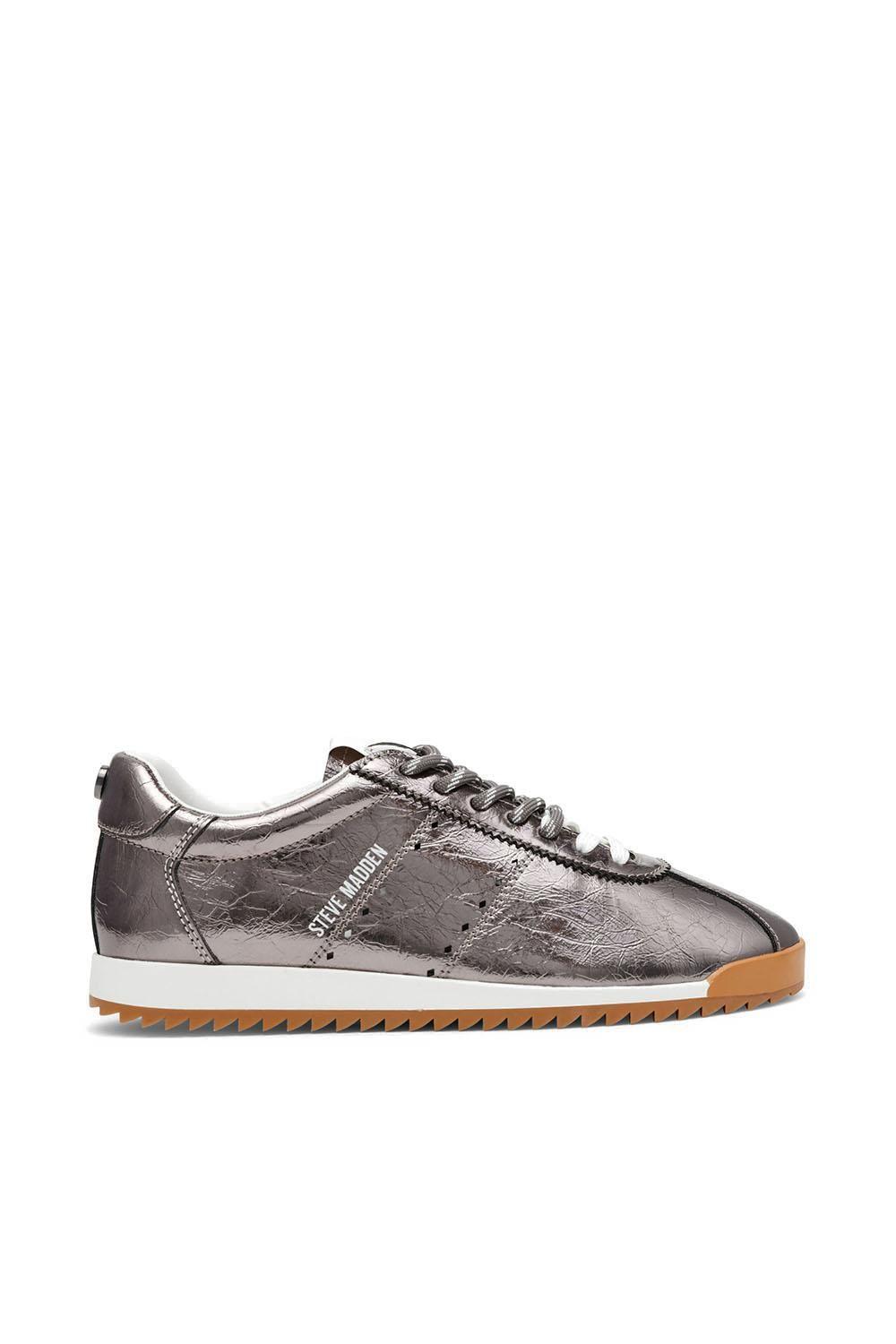 'Mirage Sm 733'  Trainers by STEVE MADDEN