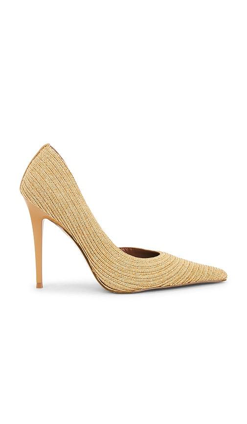 Steve Madden Elegant Pump in Neutral by STEVE MADDEN