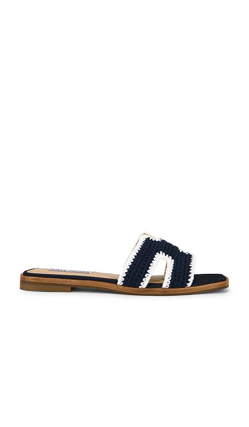 Steve Madden Hadyn Sandal in Navy by STEVE MADDEN