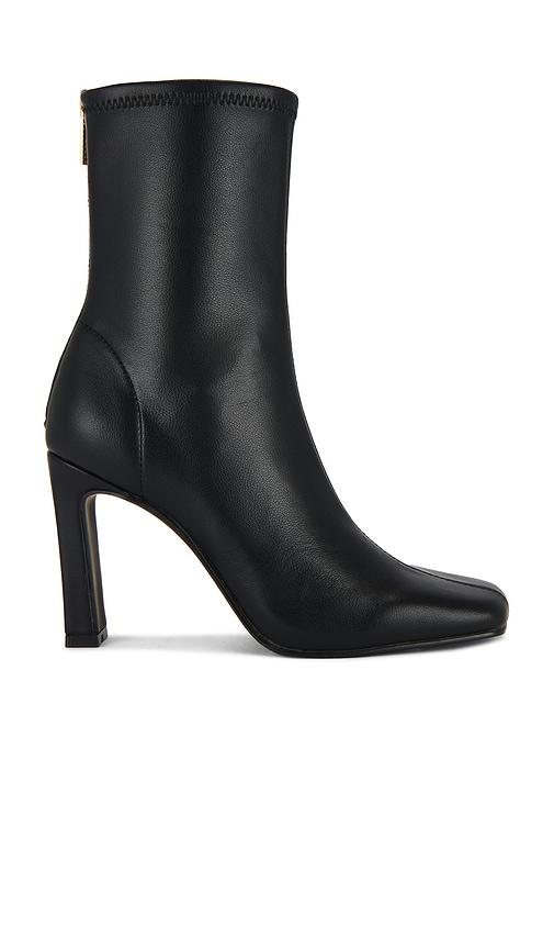 Steve Madden Khelan Boot in Black by STEVE MADDEN
