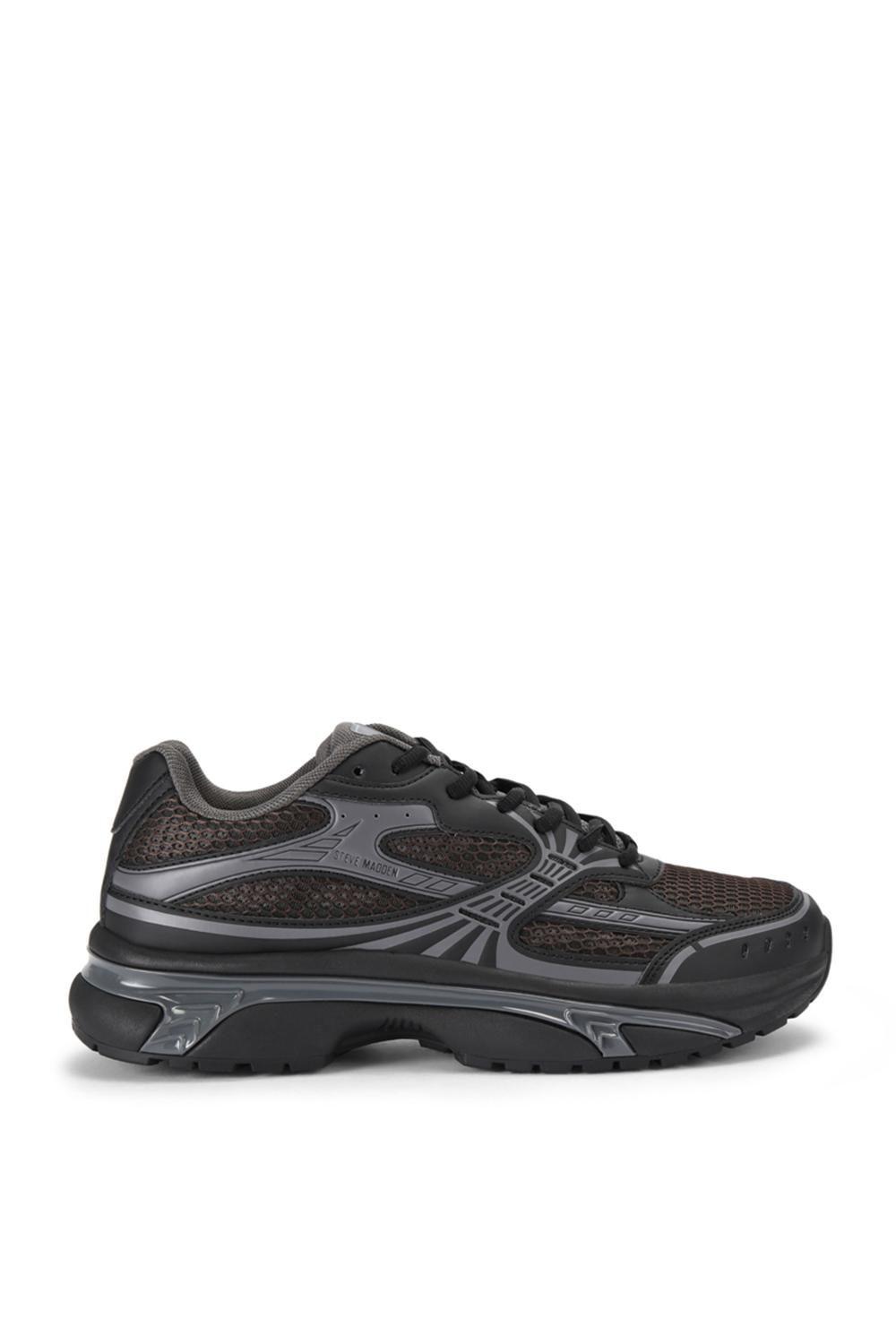 'Thaedeus 010'  Trainers by STEVE MADDEN