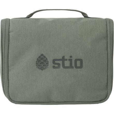 Basin Hanging Dopp Kit by STIO