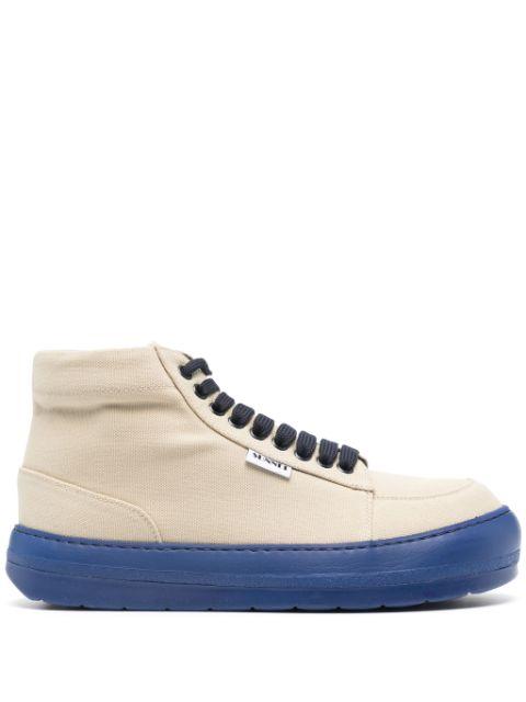 Dreamy high-top sneakers by SUNNEI
