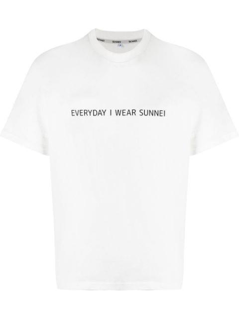 slogan-print cotton T-shirt by SUNNEI