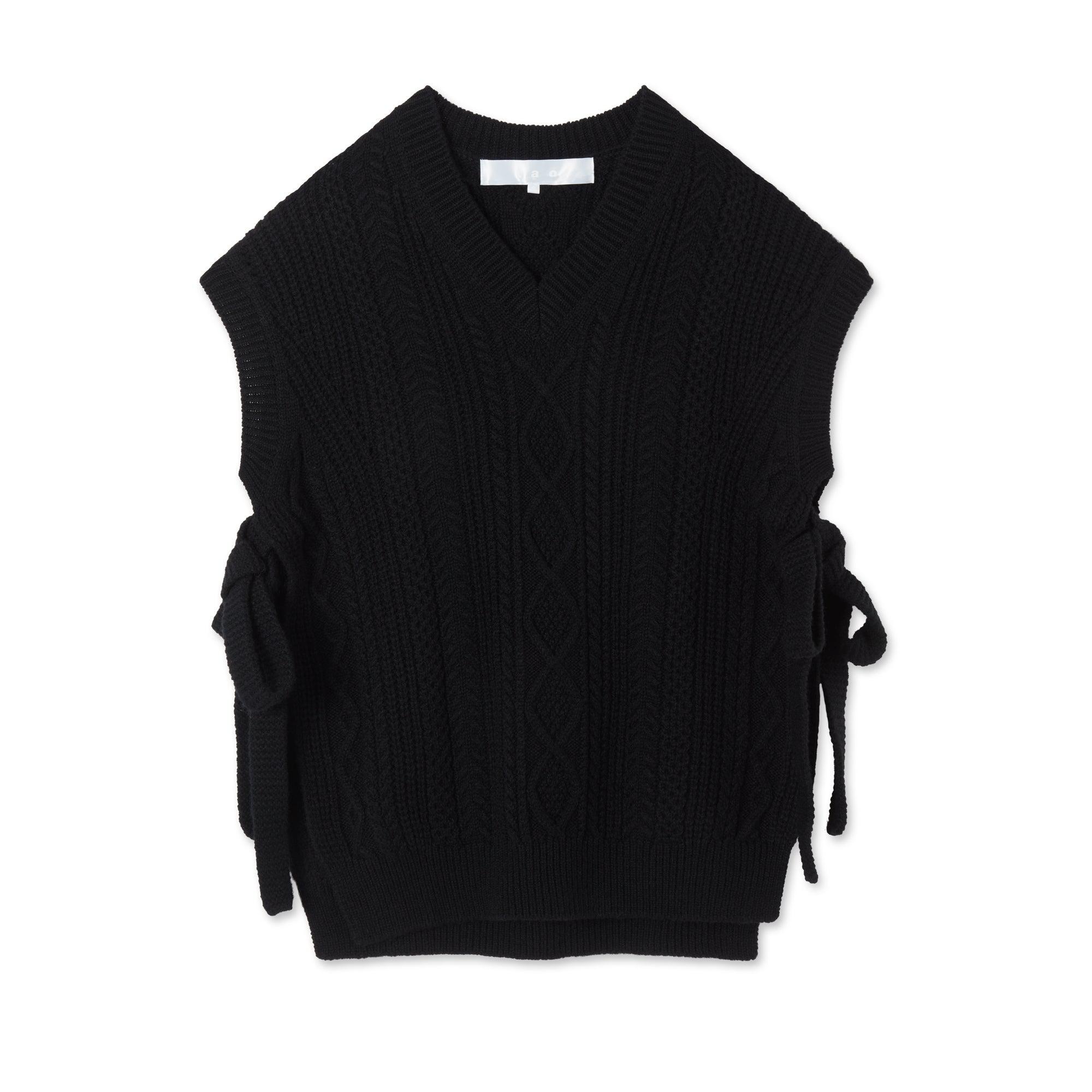 Tao - Cable Knit Shetland Wool Vest - (Black) by TAO