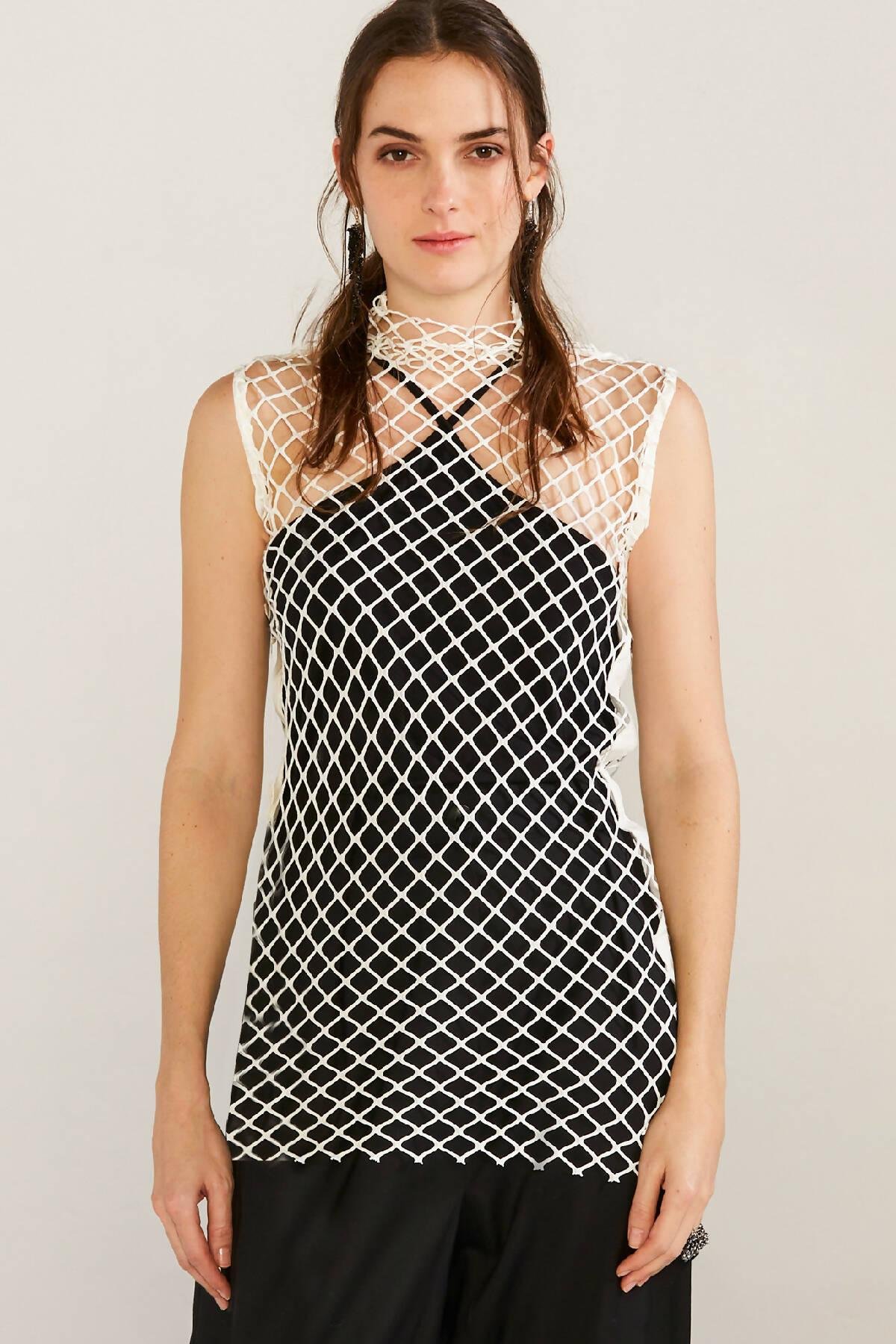 Mesh Sleeveless Contend Tunic by TAYLOR
