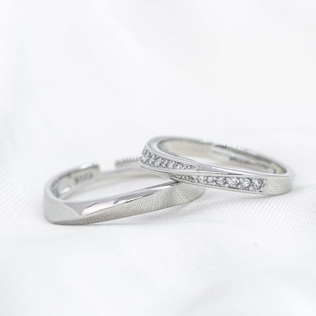 Adjustable Silver Plain Couple Promise Band Zircon Ring Set by THE COLOURFUL AURA Adjustable Silver Plain Couple Promise Band Zircon Ring Set by THE COLOURFUL AURA