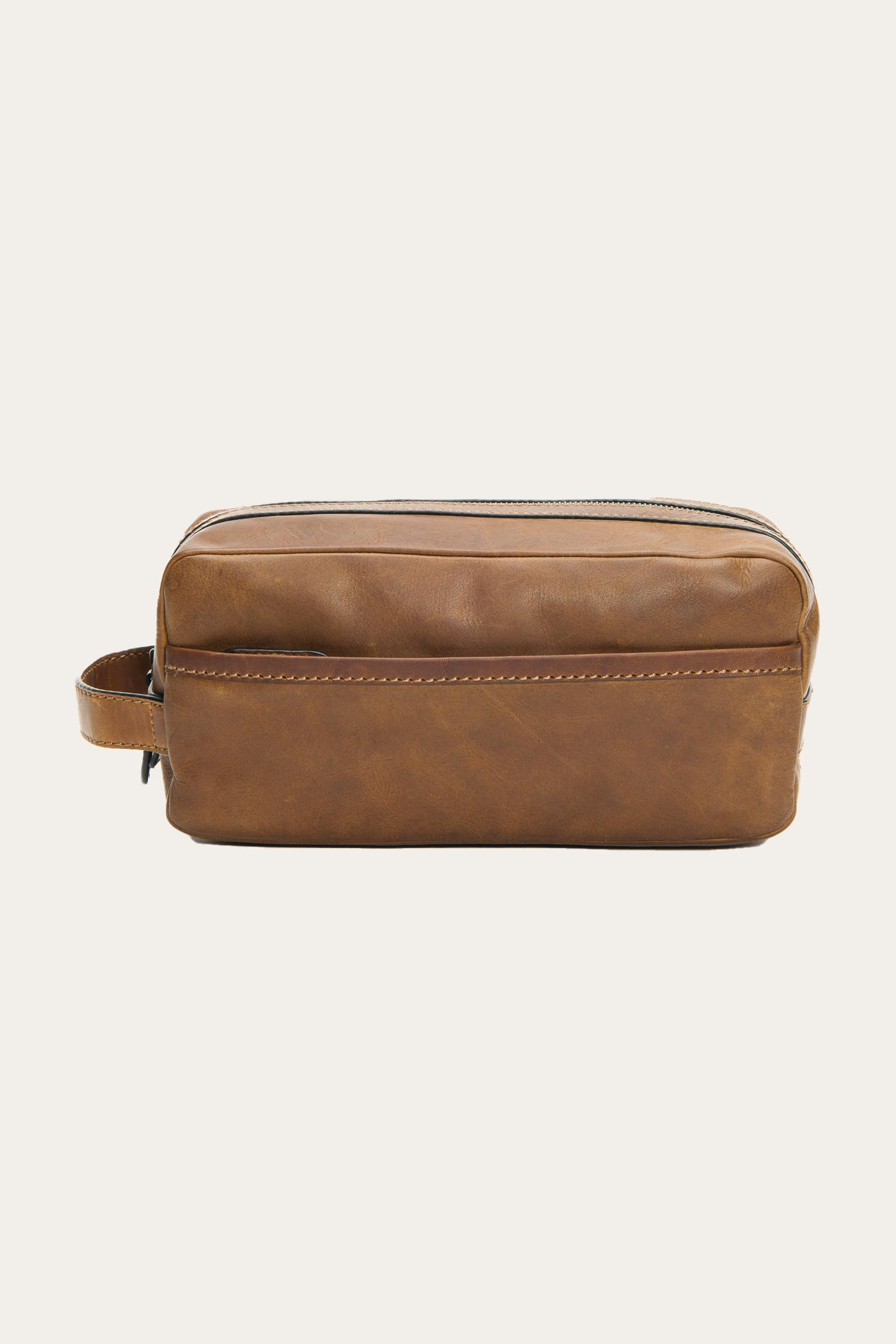 FRYE Logan Travel Dopp Lg by THE FRYE COMPANY