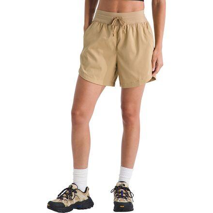 Aphrodite Arise 5in Short by THE NORTH FACE