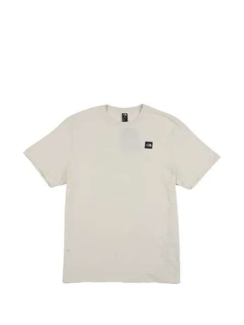 Places We Love T-shirt by THE NORTH FACE