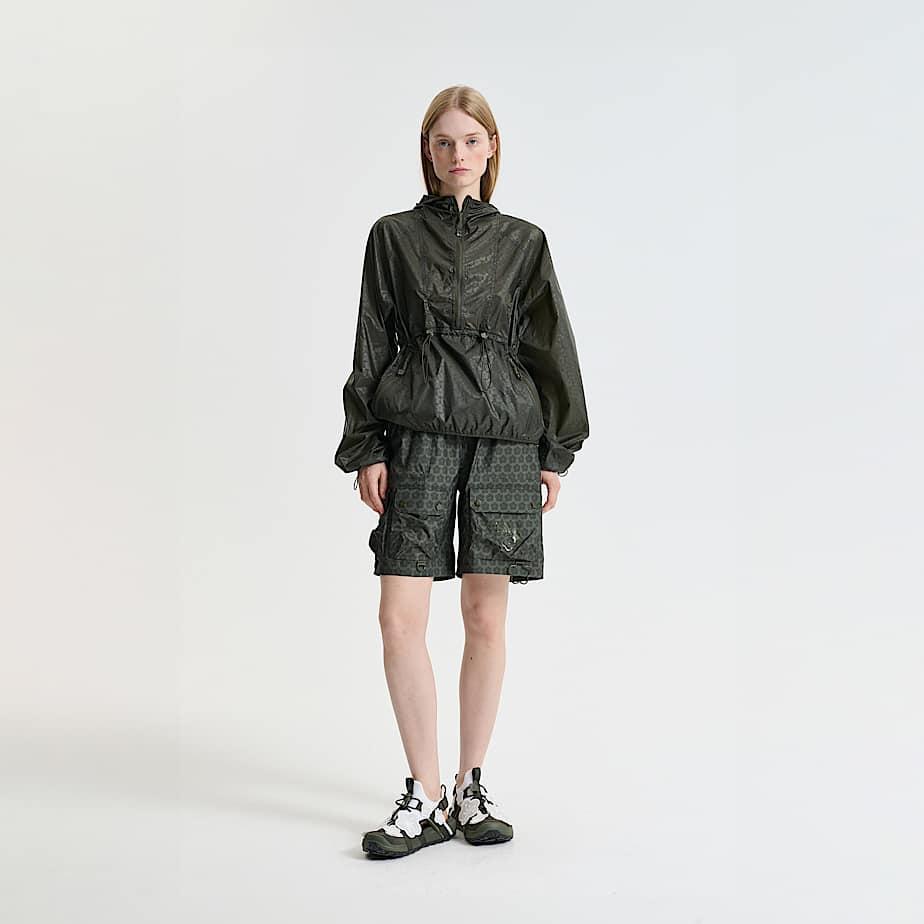 Tnf X Cecilie Bahnsen Marlowe Pullover Wind Jacket Forest Night Green by THE NORTH FACE