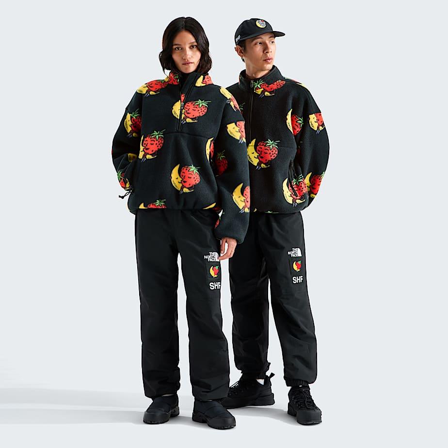 Tnf X Sky High Farm 1/2 Zip Fleece Tnf Black Strawberry Moon Print by THE NORTH FACE