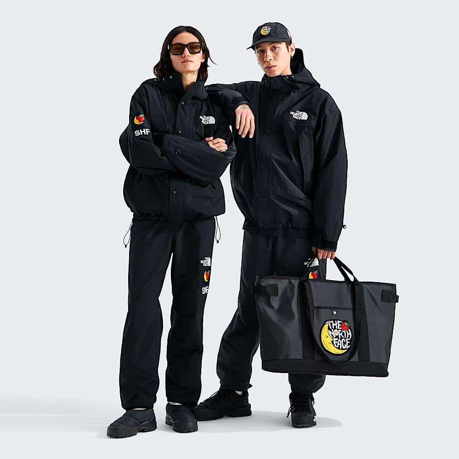Tnf X Sky High Farm Mountain Jacket Tnf Black by THE NORTH FACE