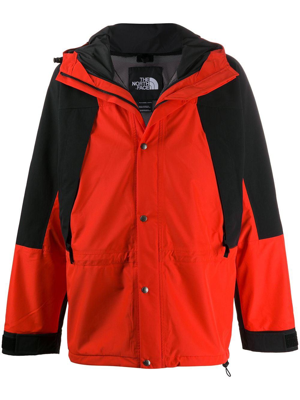 colour block jacket by THE NORTH FACE