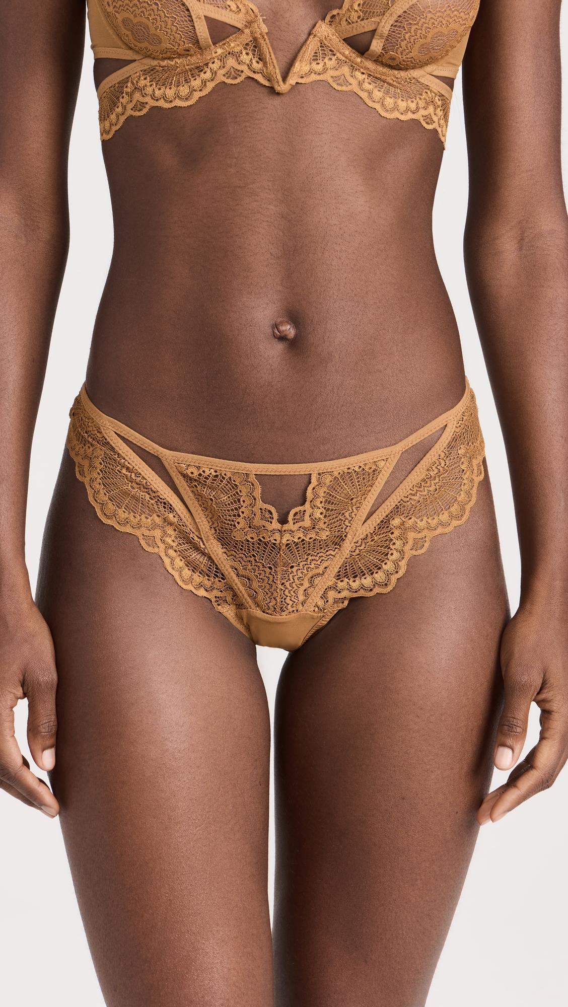 Kane Thong by THISTLE AND SPIRE