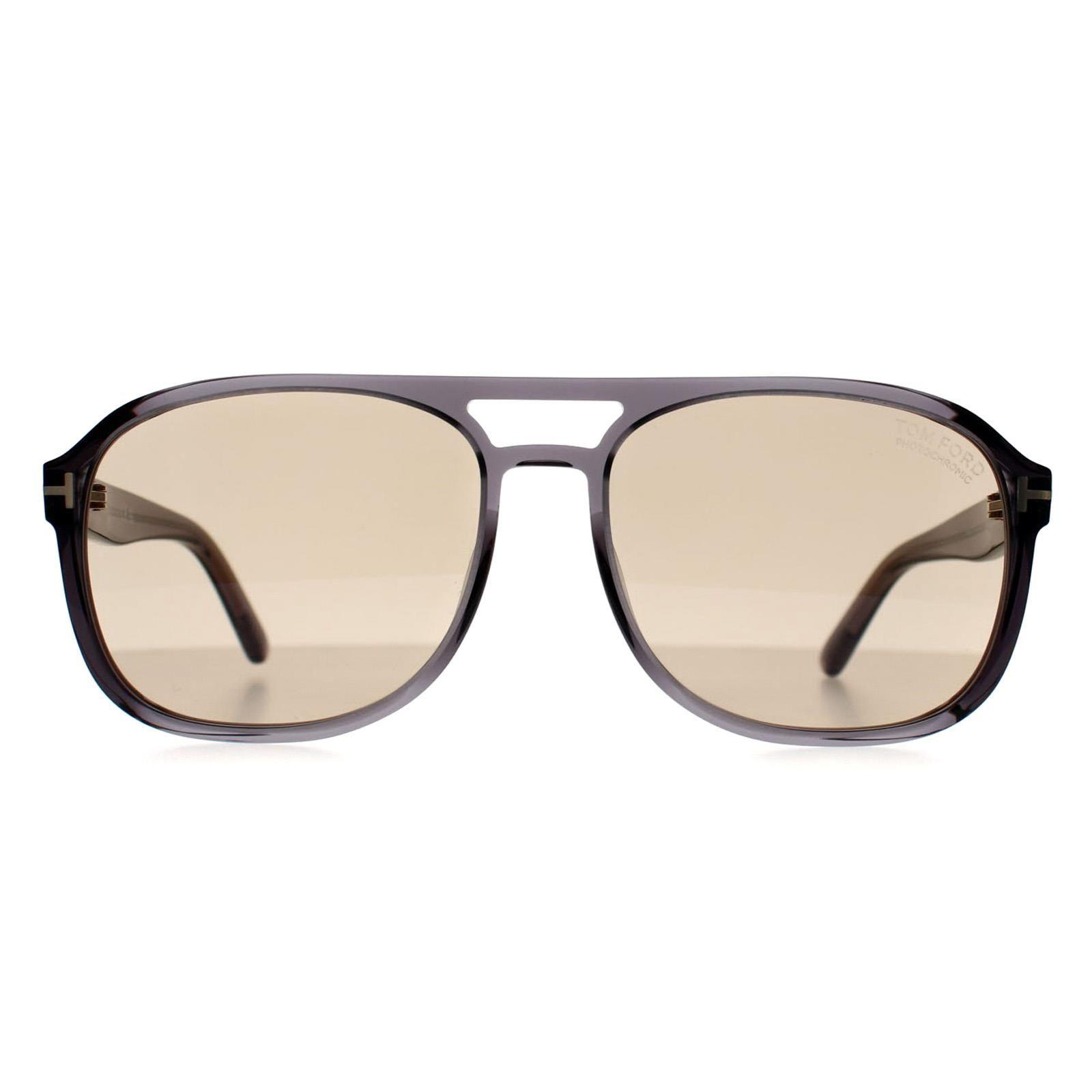 Aviator Grey Crystal Light to Dark Brown Photochromic Rosco FT1022 by TOM FORD