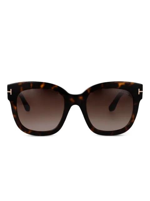 cat-eye frame sunglasses by TOM FORD