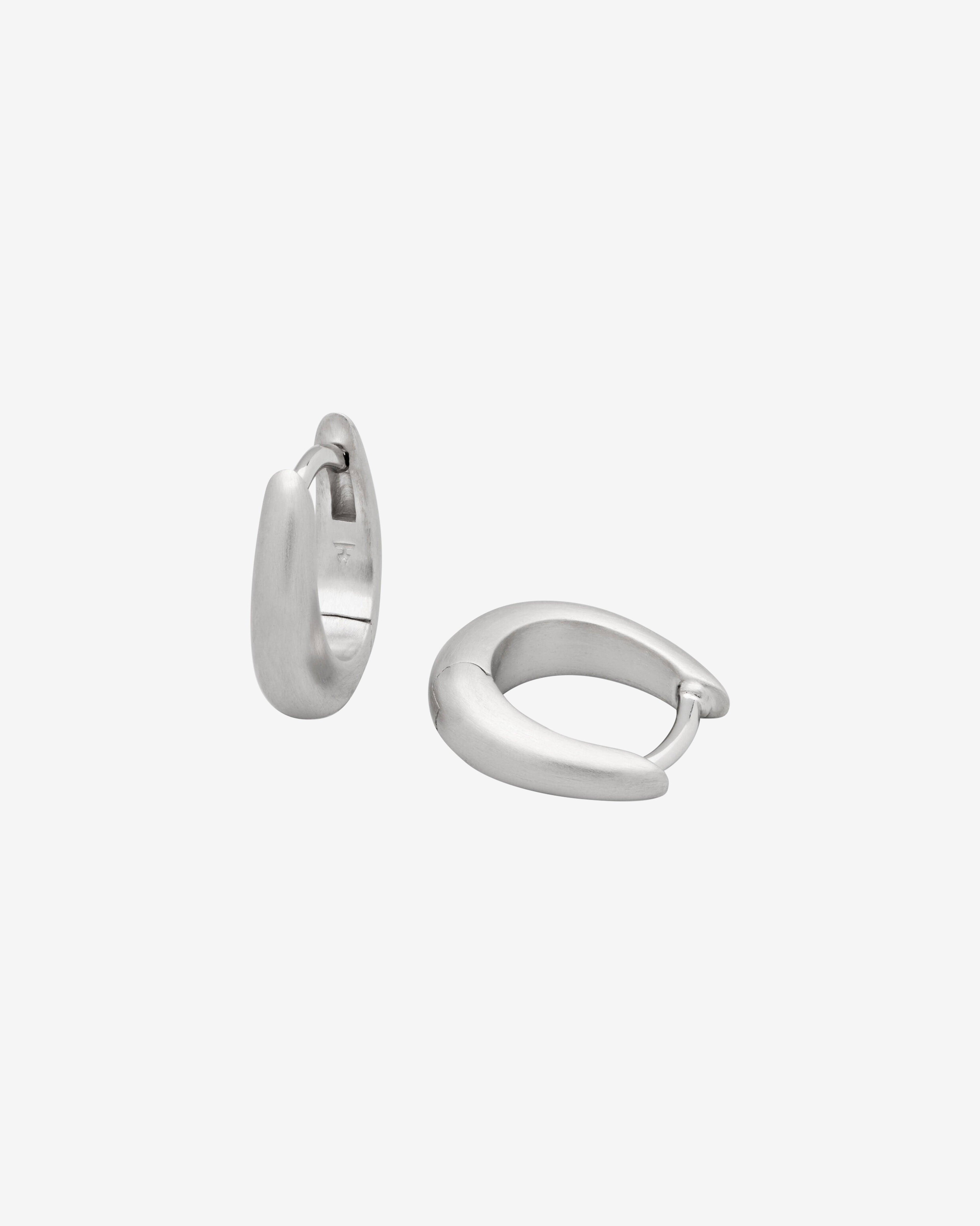 Tom Wood - Liz Huggies - (Sterling Silver) by TOM WOOD