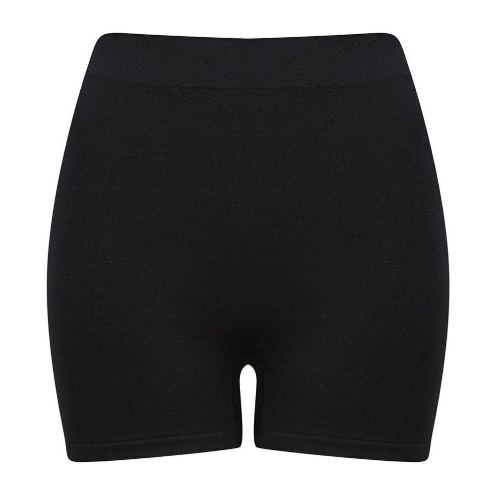 Seamless Shorts by TOMBO