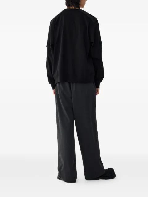 arm-pocket long-sleeves T-shirt by TOMBOY
