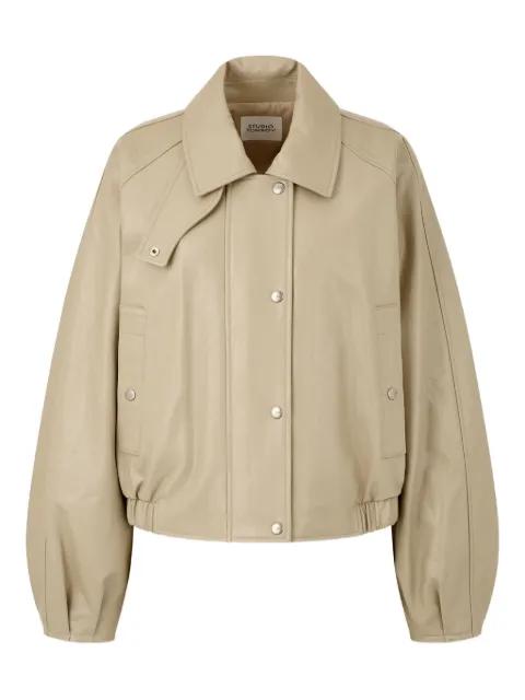 spread-collar jacket by TOMBOY