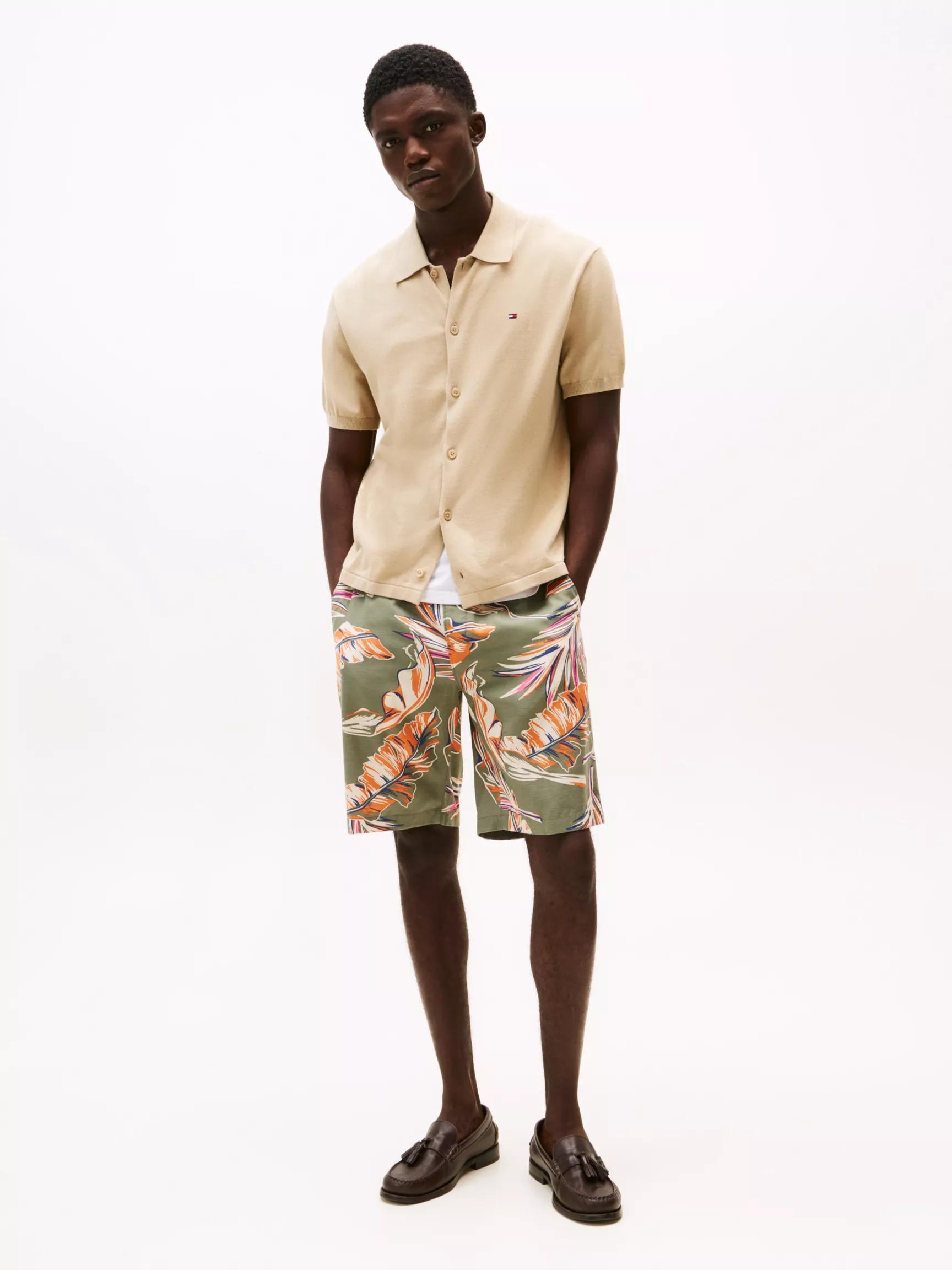 Relaxed Fit 7" Banana Leaf Print Short by TOMMY HILFIGER