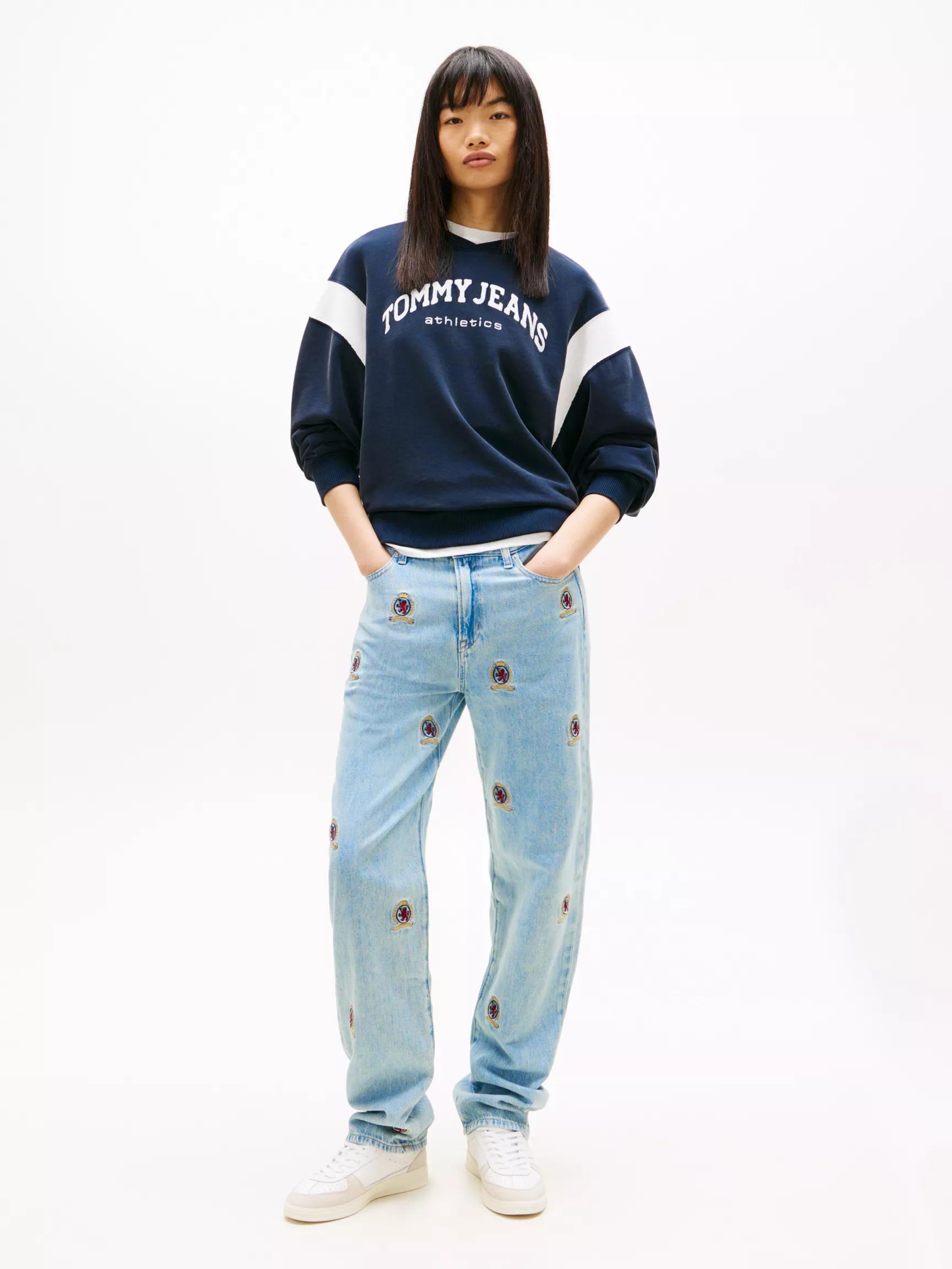 Tommy Jeans Crest Slim Straight Jean by TOMMY HILFIGER