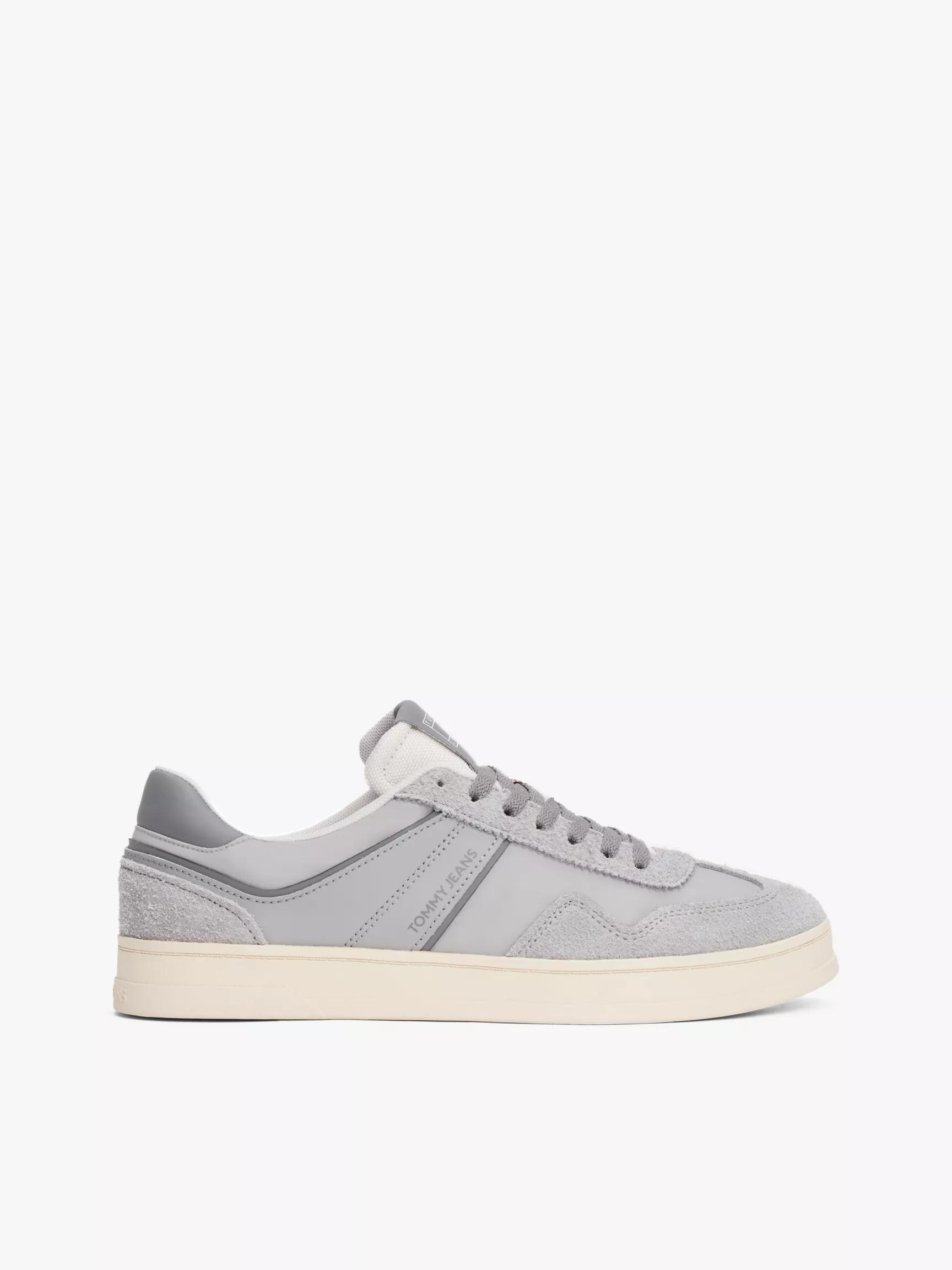 Tommy Jeans Low-Top Mixed-Media Sneaker by TOMMY HILFIGER