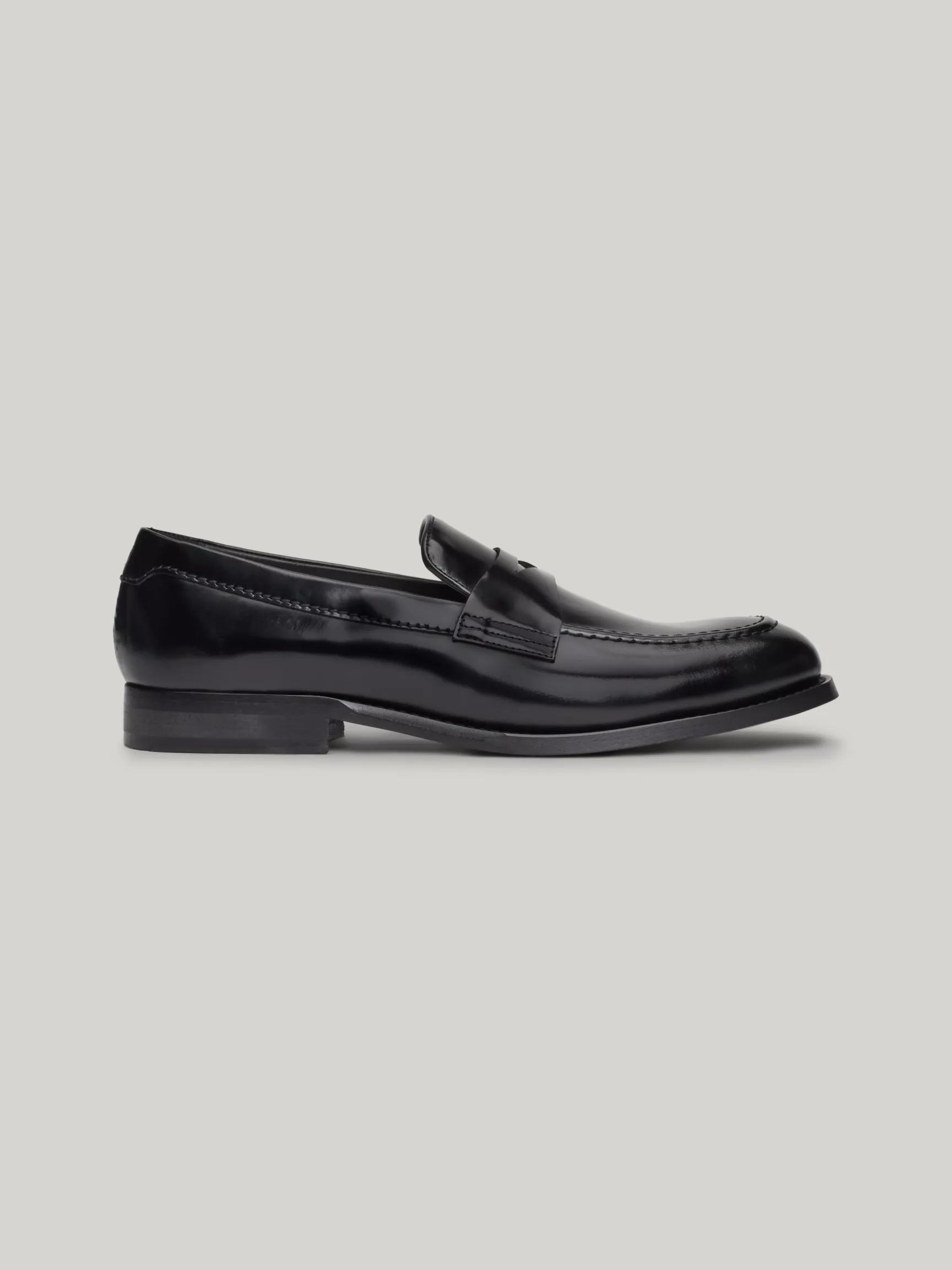 Tommy  Leather Loafer by TOMMY HILFIGER