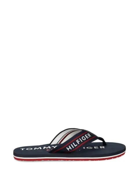 logo slides by TOMMY HILFIGER
