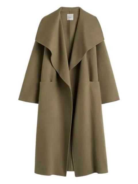 Signature doublé coat by TOTEME