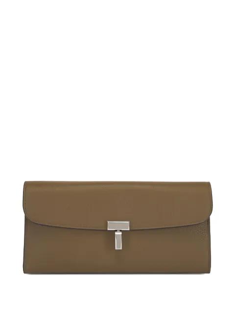 pebble grain wallet by TOTEME