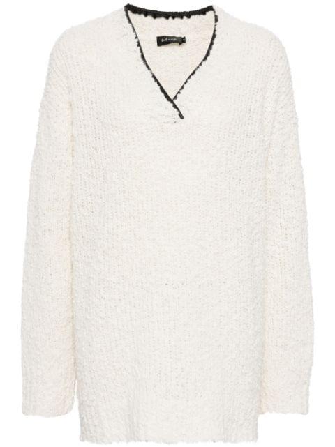 V-neck jumper by TOUT A COUP