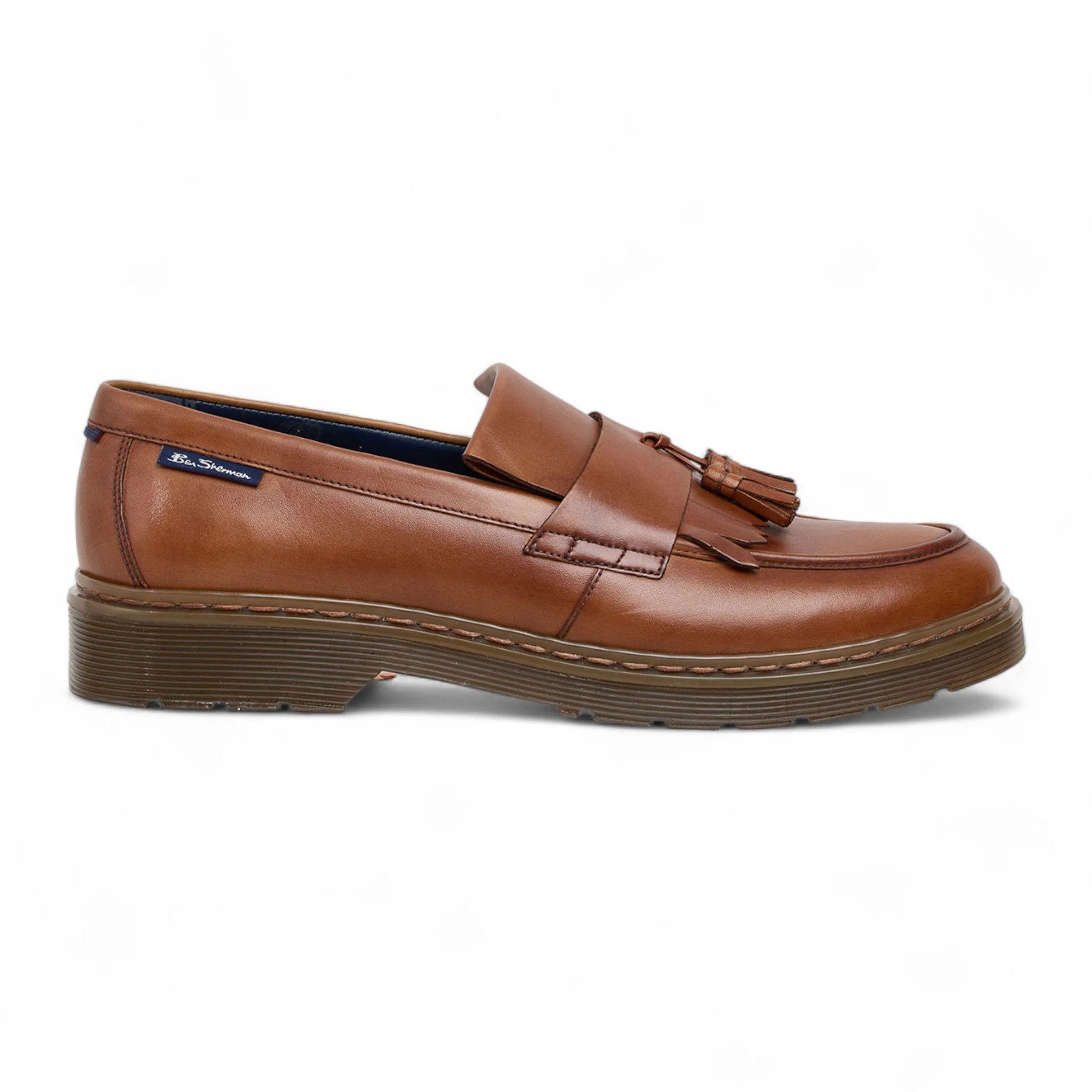 Leather Chunky Sole Tassel Loafer Shoes by TRUCLOTHING