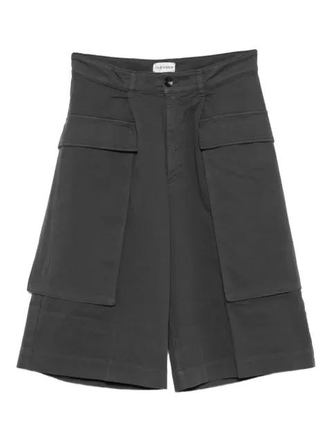 double-pocket bermuda shorts by TRUE AVENUE