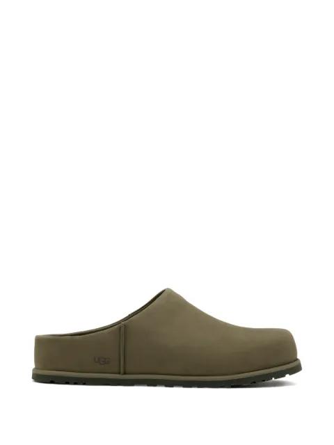 Otzo slip-on clogs by UGG
