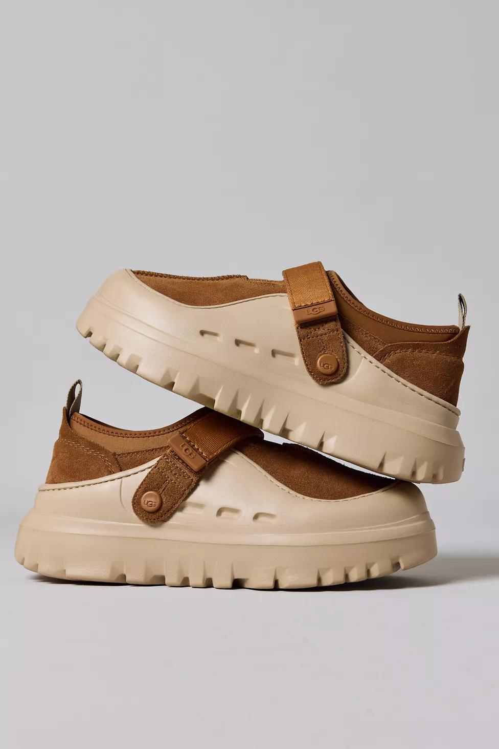UGG Men's PeakMod Lowcut Shoes by UGG