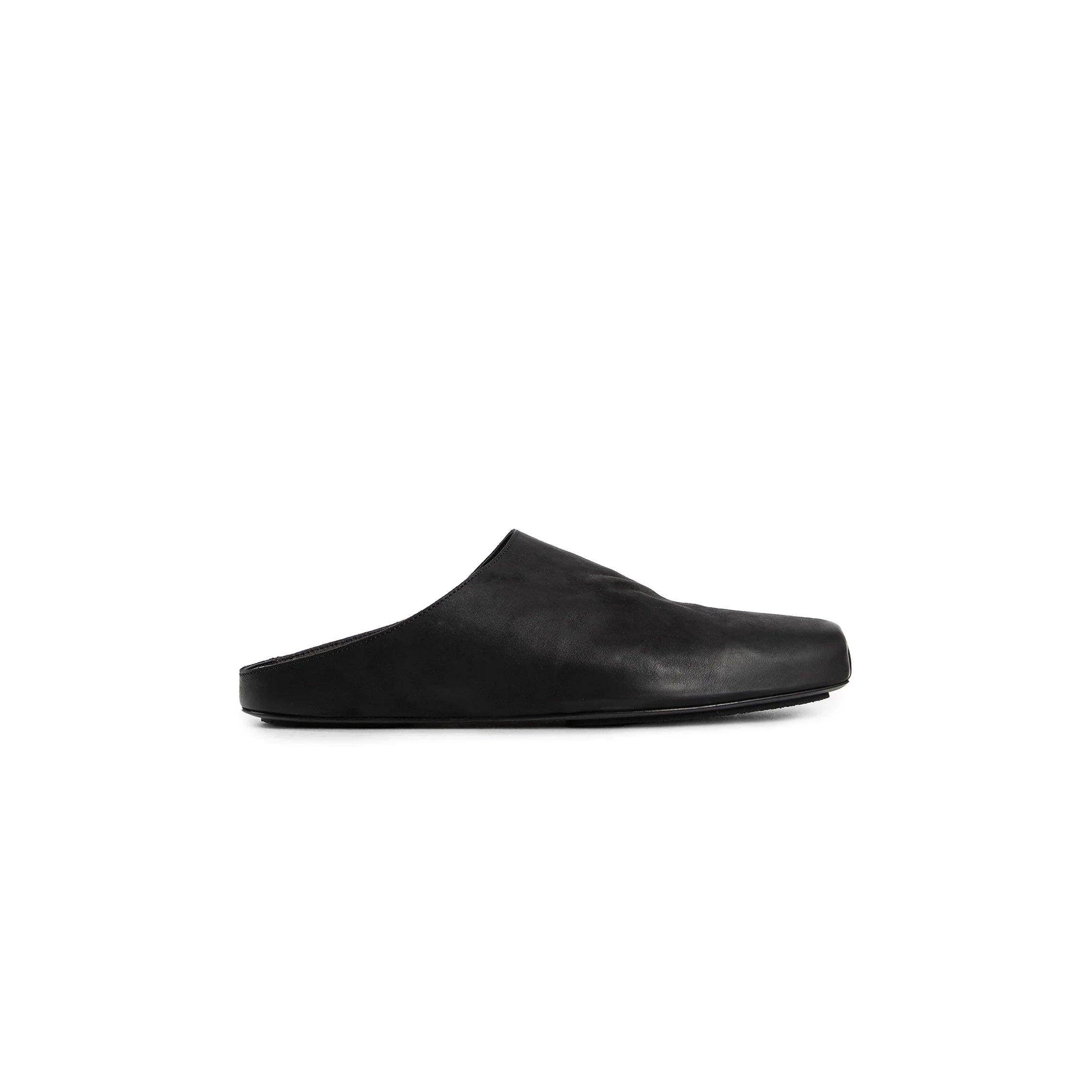 UMA WANG MULES NERI DA UOMO by UMA WANG
