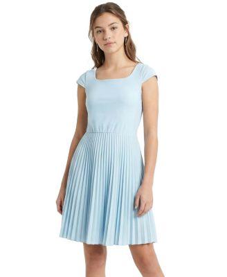 Girls' Cap Sleeve Pleated Dress - Big Kid by UN DEUX TROIS