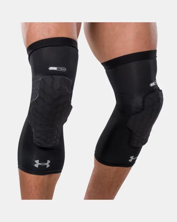 UA Gameday Armour Pro Padded by UNDER ARMOUR