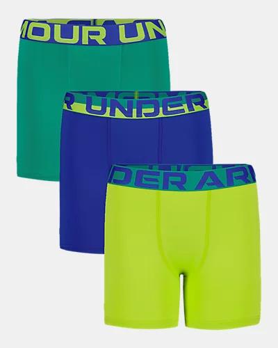 UA Performance Tech™ by UNDER ARMOUR